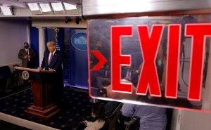 Палата представителей предложит Пенсу отстранить Трампа от власти