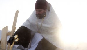 Поздравления с Крещением Господним. Крещение Господне в 2021 году в России: традиции и история праздника