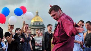 Россиянам надо 166 тысяч рублей для счастья