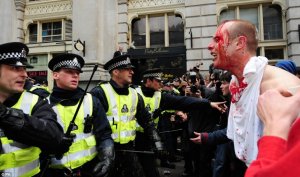 Россия передала ОБСЕ видео со случаями насилия против митингующих в странах организации (Эти факты упорно игнорируются как официальными лицами, так и ведущими СМИ, отметили в МИД РФ)