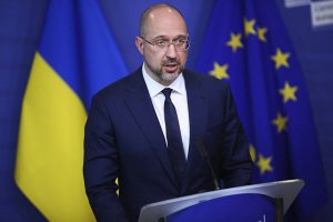 Украинский премьер-министр: Россия использует вакцину от COVID для усиления своего влияния (Politico, США)