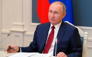 Путин назвал условия введения мер против иностранных интернет-сервисов