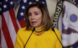 Демократы и республиканцы оценили провал второго импичмента Трампа
