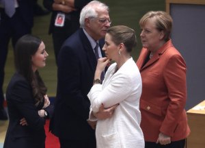 Канцлер Ангела Меркель вместе с коллегами из Дании, Финляндии и Эстонии обращается в письме к главе Еврокомиссии: «Европа должна укрепить свой цифровой суверенитет» (Handelsblatt, Германия)