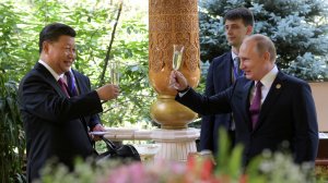 [В этом заголовке прекрасно всё] Le Monde: эстонская разведка обеспокоена сближением России и Китая