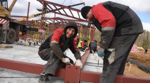 Глава Минстроя оценил дефицит строителей в России в 1,2 млн человек