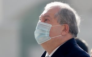 Президент Армении обратился в больницу из-за осложнений после COVID