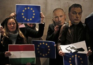 Благодаря препаратам из РФ и КНР Венгрия вырвалась в лидеры вакцинации в Европе