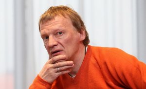 «Сейчас в России»: Актёр Серебряков вернулся в Россию