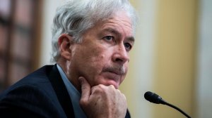 Экс-посол США в России утвержден на пост директора ЦРУ