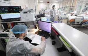 [COVID-19: 11-я неделя 2021] В России замедлились темпы распространения коронавируса: за последние семь дней в стране выявили на 2,3% меньше заразившихся, чем за предыдущую неделю