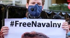 Le Temps. Владимир Ашурков - "новые санкции против России будут способствовать освобождению Навального"