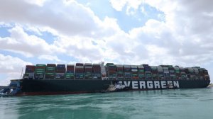 Handelsblatt: блокировка Суэцкого канала грозит Германии пустыми полками в магазинах