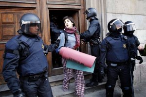 В Испании захватчик квартиры попытался выселить хозяина через суд