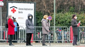 Более 30 случаев тромбоза выявлено в ФРГ после применения вакцины AstraZeneca