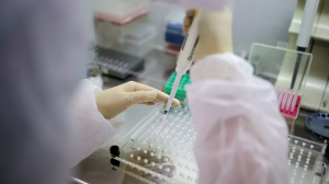 Власти Москвы назвали число заболевших COVID-19 после вакцинации