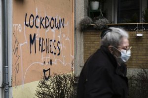 Третья мировая волна. Во Франции вводят общенациональный локдаун