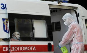 На Украине за сутки выявили рекордное число заразившихся COVID-19