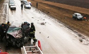 В Башкирии один человек пострадал в результате ДТП с двумя автомобилями