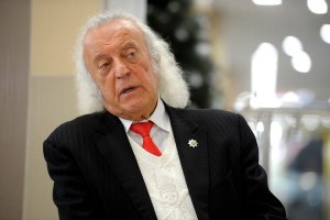 [С Днём рождения!] «Живем очень скромно, Алла помогает». Автор песен Пугачевой лишился дома из-за безденежья. Знаменитому поэту-песеннику Илье Рахмиэлевичу Резнику сегодня исполняется 83 года