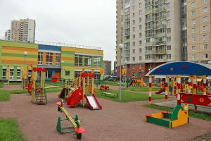 Жители Московского района СПб возмущены качеством работы комбината «Артис-Детское питание»