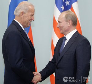 Донбасс: первый раунд между Байденом и Путиным (Daily Sabah, Турция)