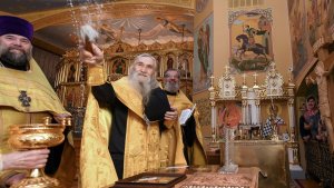 «У вас страшная надежда на переворот!»: старец Илий — Зюганову