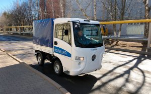 В России начался выпуск миниатюрного электрокара для полиции (фото)