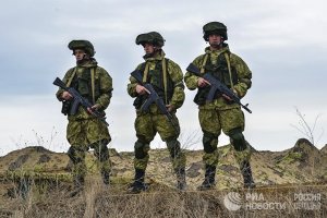 Fox News (США): Путин так обиделся на Байдена за «убийцу», что перебросил 28 тысяч российских военных на границу с Украиной