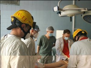 В Киеве мужчина затянул на половой орган гайку, а снять не смог. Пришлось вызывать спасателей с болгаркой