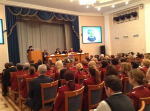 В Петербурге на рынке соцпитания творится настоящий беспредел: родители выходят на улицы