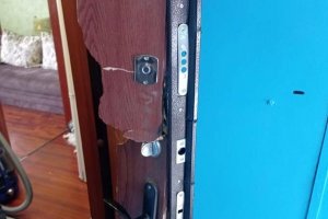 ОМОН вломился в квартиру законопослушной семьи, напугал детей и сбежал