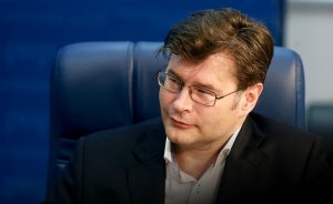 «Есть день тишины»: Политолог пояснил, почему Путин обошел тему Донбасса в послании