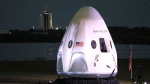 Пилотируемый корабль Crew Dragon-2 компании SpaceX стартует к МКС