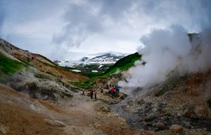 Путин встал на защиту туристов, посещающих Долину гейзеров на Камчатке