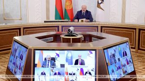 Лукашенко предложил дедолларизировать внутреннюю торговлю углеводородами в ЕАЭС