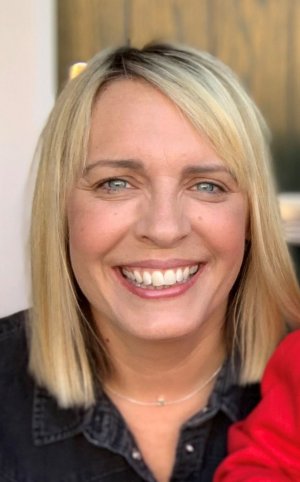 Independent: в Британии радиоведущая умерла от тромбоза после прививки AstraZeneca