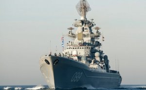 В Баренцевом море развернулись ударные корабли Северного флота России