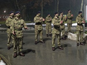 The Mirror (Великобритания): британских солдат высадили из поезда вблизи российской границы за пьянство и нарушение общественного порядка