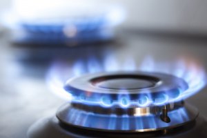 Газ в Европе не подешевел к лету. Дополнительные поставки СПГ уходят в Азию: европейские покупатели проигрывают в конкуренции за СПГ потребителям в Азии