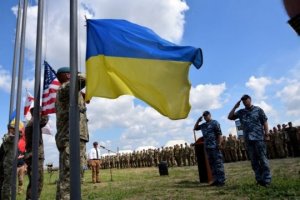 НАТО готовит Украину к столкновению с Россией