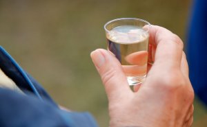 Суд Гааги разделил права «Союзплодоимпорта» и Spirits International на водку. Конфликт компаний длится почти 20 лет. Речь идет о брендах Stolichnaya и Moskovskaya