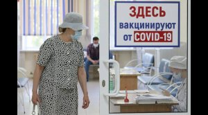 Попова допустила введение обязательной вакцинации в новых регионах