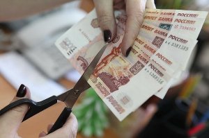 ИТ лишает людей зарплаты и работы. За 40 лет рабочим стали платить меньше на 15%