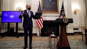 Байден: число жертв COVID-19 в США вырастет из-за распространения штамма "Дельта"   (ВОЗ: штамм "дельта" в два раза заразнее изначального коронавируса)