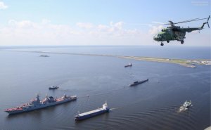 Российские корабли, подлодки и самолеты начали учение в Средиземном море  (Ранее в Средиземное море вошла ударная группа Королевского ВМФ Великобритании во главе с авианосцем Queen Elizabeth)