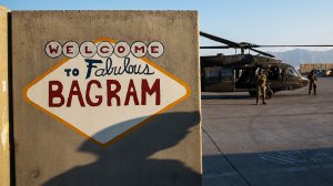 Военные США передали афганскому правительству авиабазу Баграм