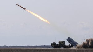 Украина приняла на вооружение ракету для «противодействия российской агрессии» (Сатановский рассказал, чем для Киева закончатся угрозы Москве)