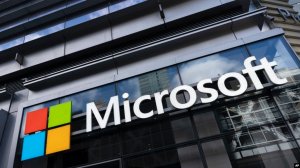 Microsoft ежегодно удовлетворяет тысячи секретных запросов спецслужб США о раскрытии данных клиентов