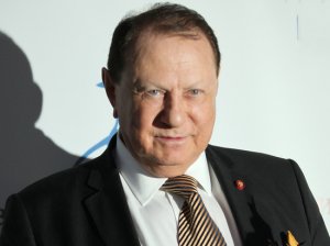 [Жизнь после] Марк Варшавер раскрыл перспективы Александры Захаровой в «Ленкоме». Директор театра подвел итоги сезона